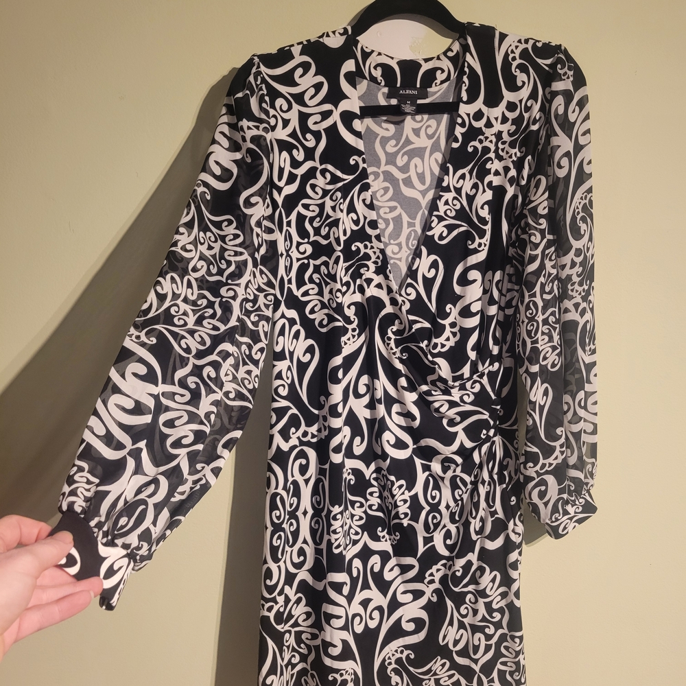 Alfani Monochrome Swirl Knit Top